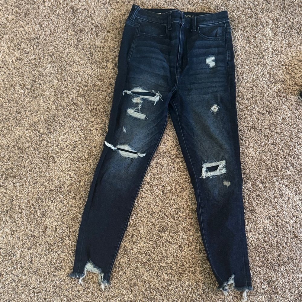 American Eagle Distressed Dark Blue Jeans